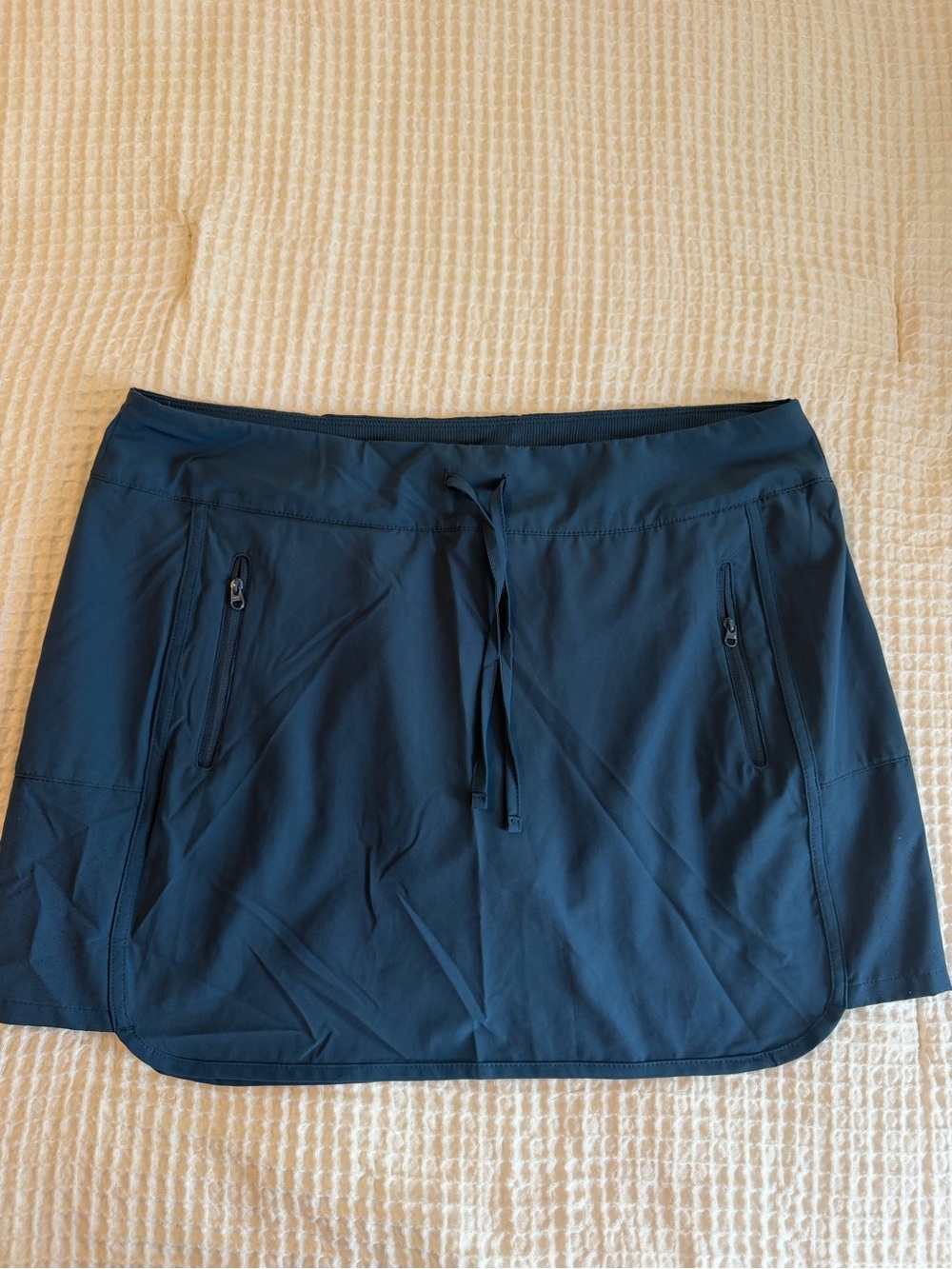 Magellan Outdoors Navy Mini Skort with Zip Pockets